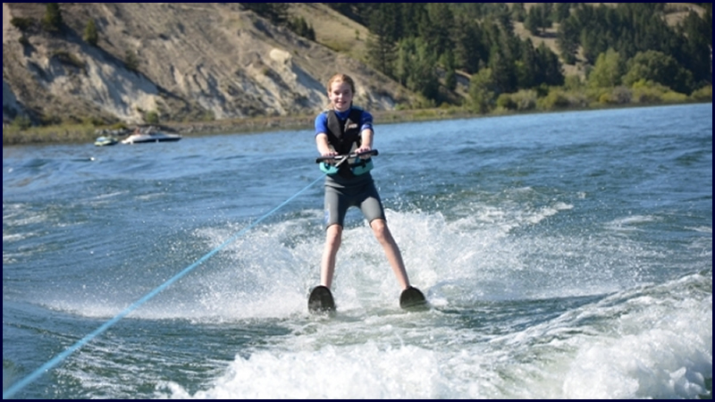 Watersports Costa Blanca - Waterskiing